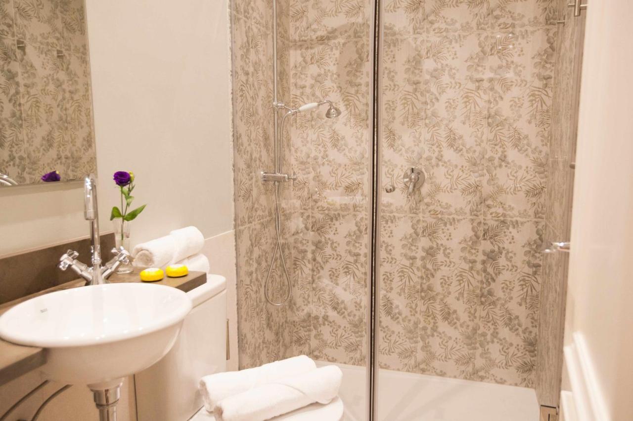 Isg Apartments Cedaceros 12 Σεβίλλη Εξωτερικό φωτογραφία
