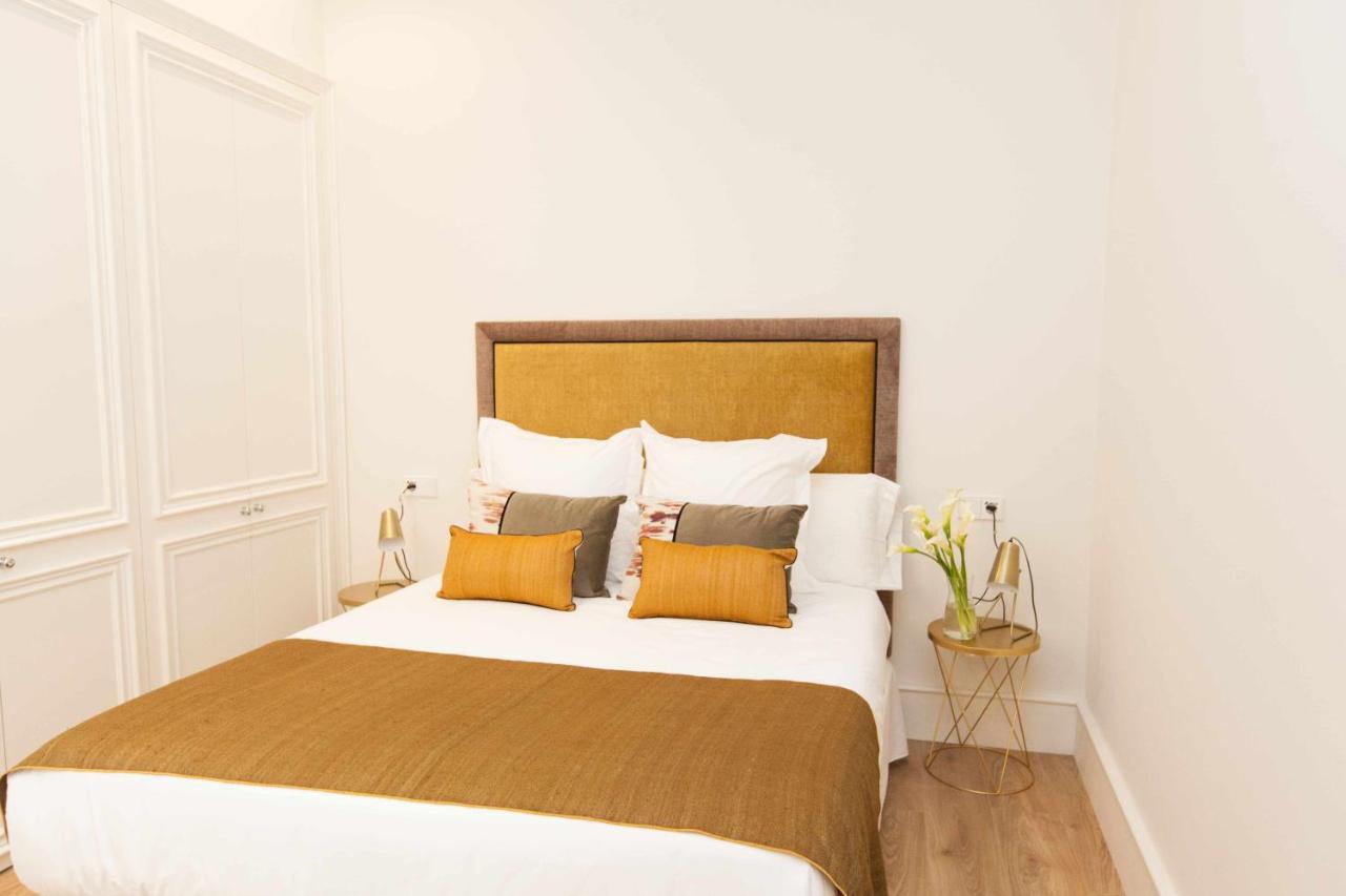 Isg Apartments Cedaceros 12 Σεβίλλη Εξωτερικό φωτογραφία