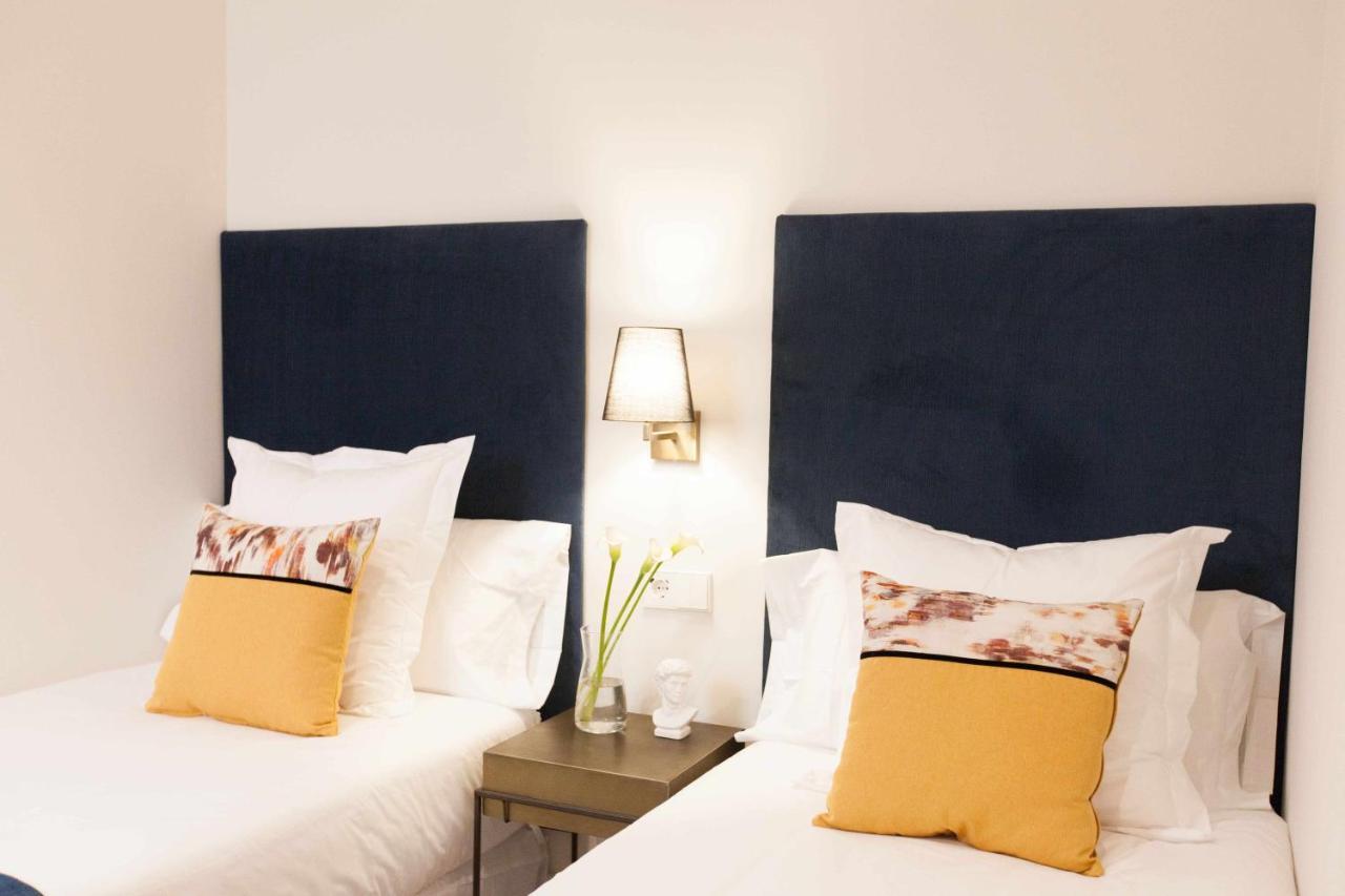 Isg Apartments Cedaceros 12 Σεβίλλη Εξωτερικό φωτογραφία